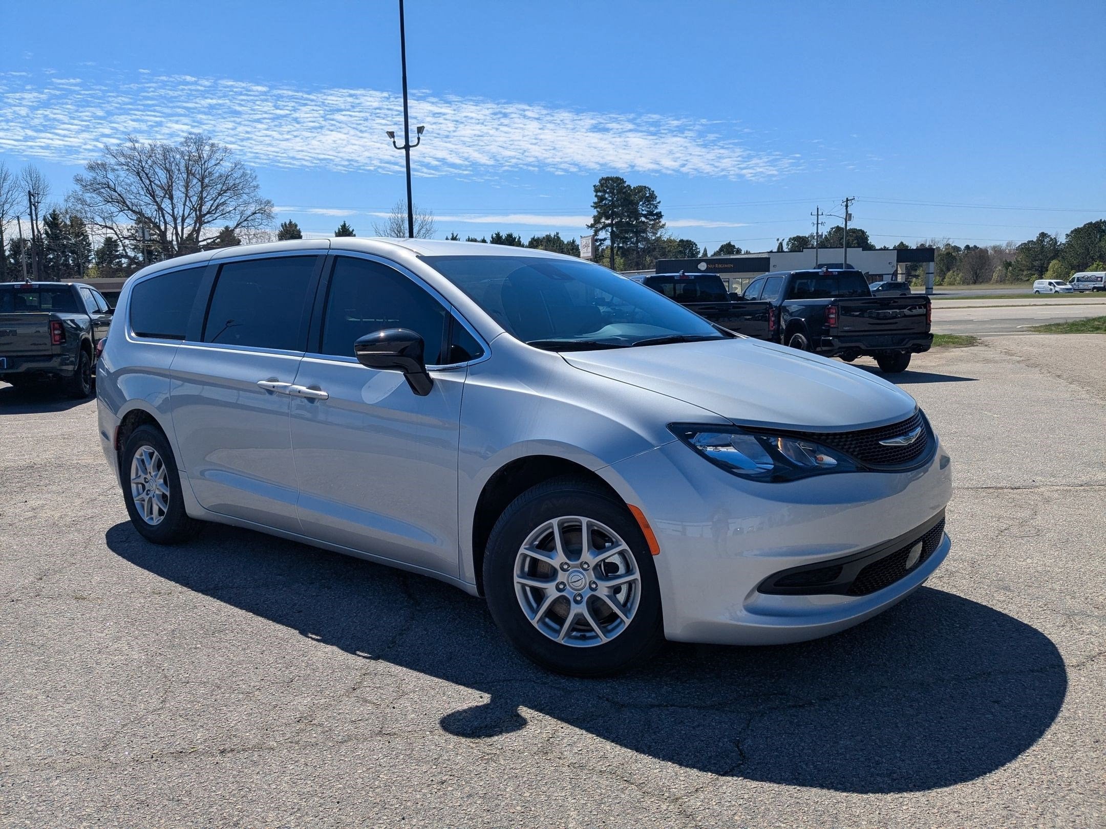 2026 Chrysler Voyager VOYAGER LX