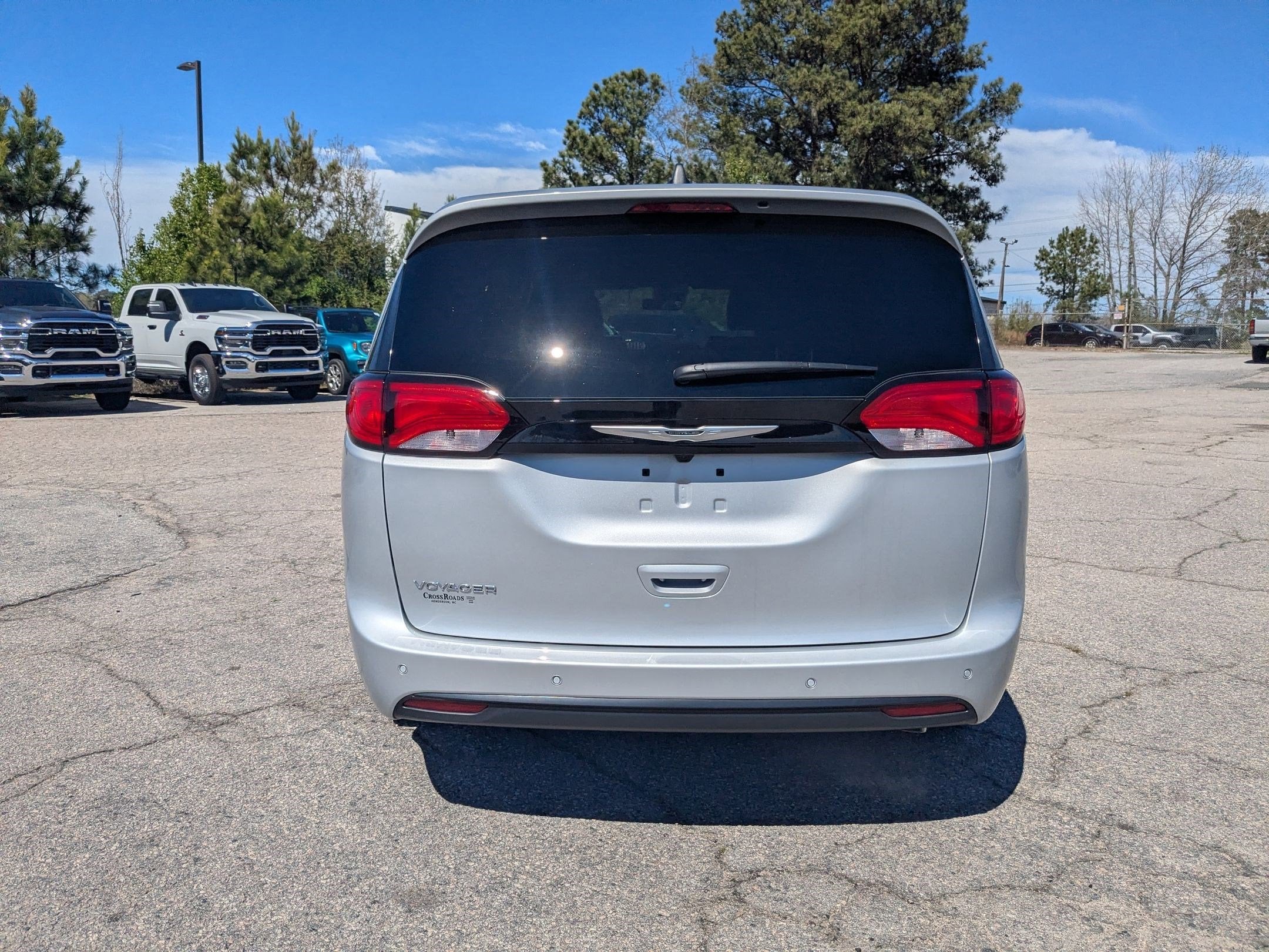 2026 Chrysler Voyager VOYAGER LX