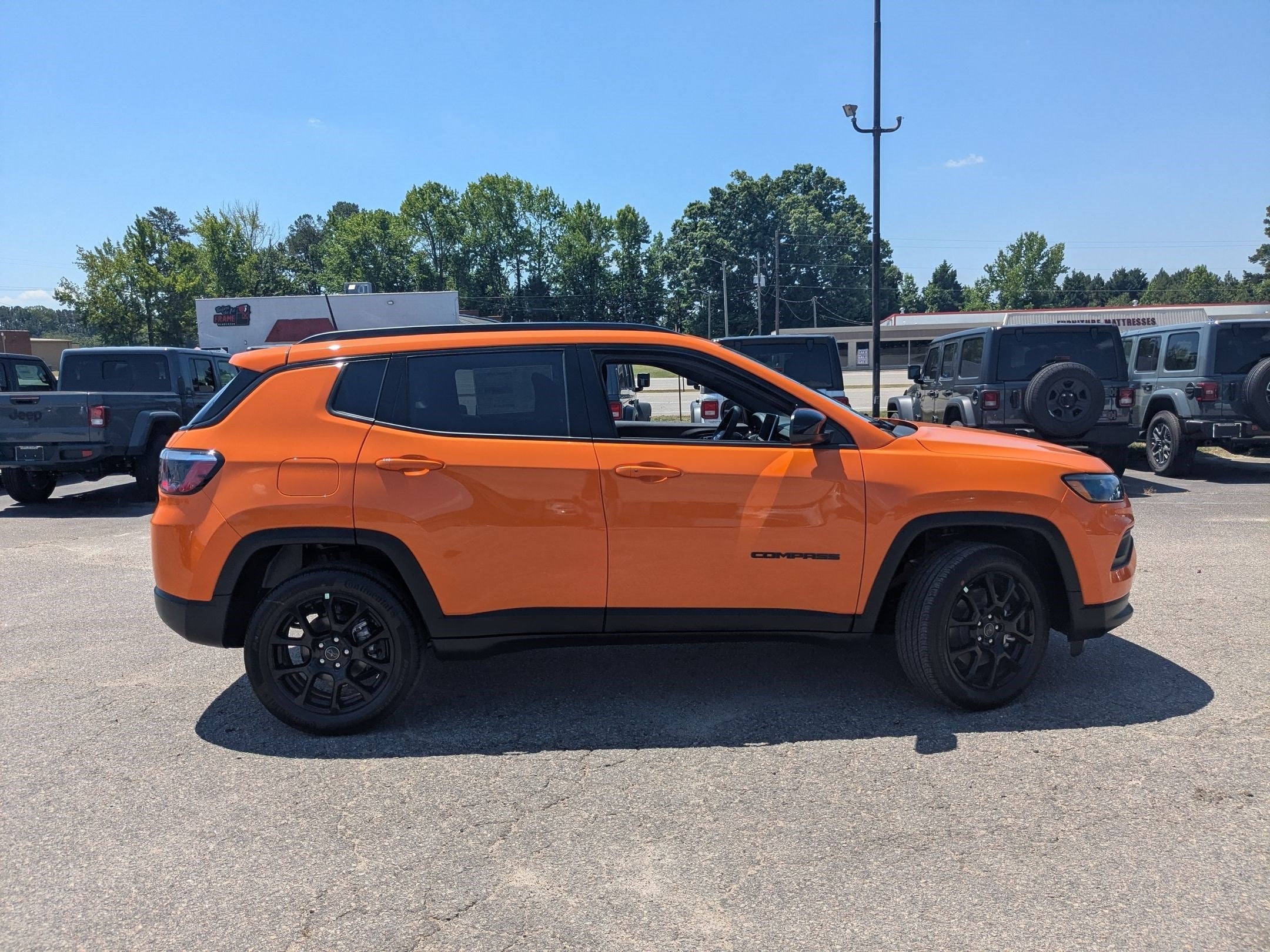 2026 Jeep Compass COMPASS LATITUDE ALTITUDE 4X4