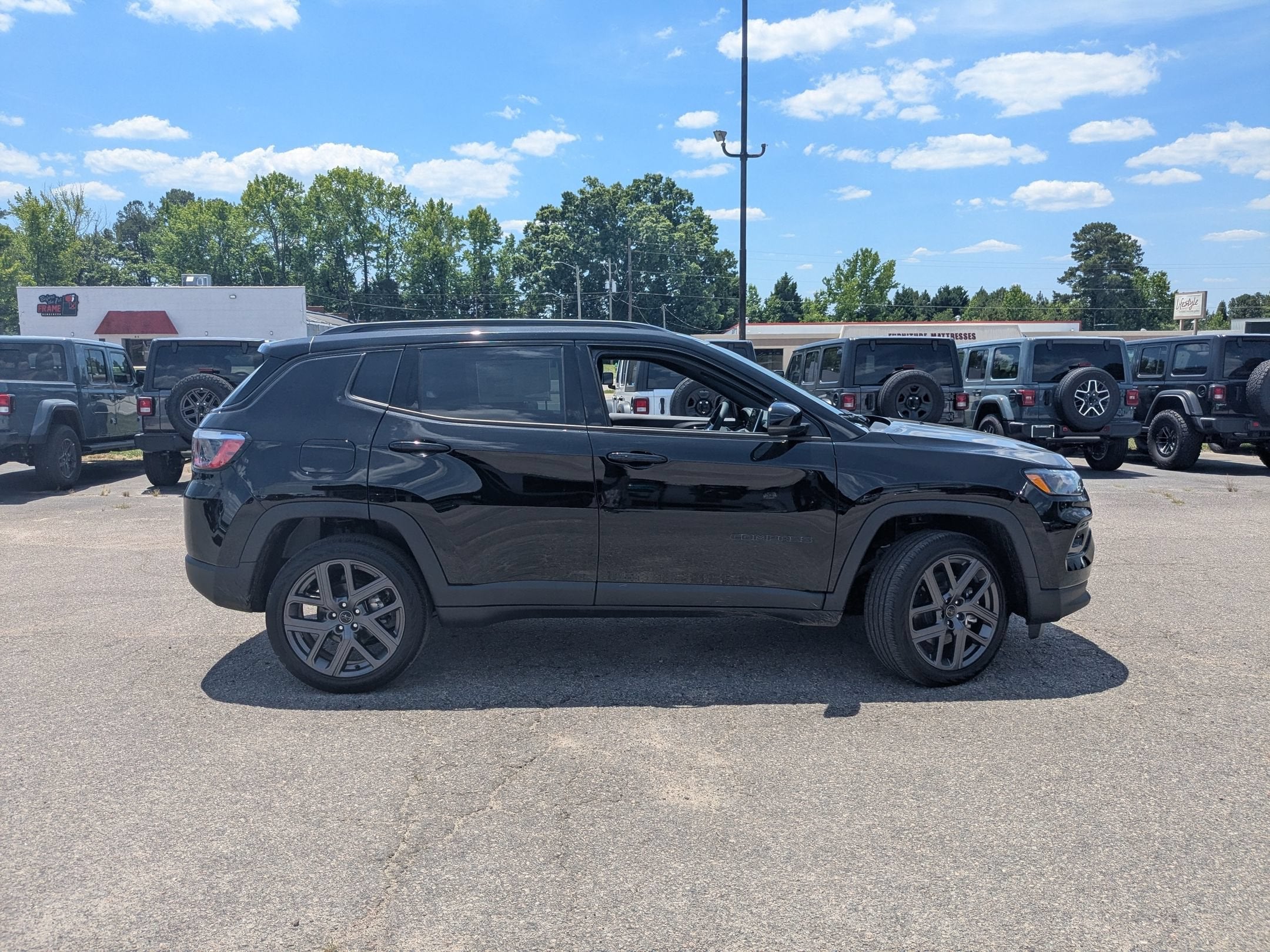 2026 Jeep Compass COMPASS LIMITED ALTITUDE 4X4