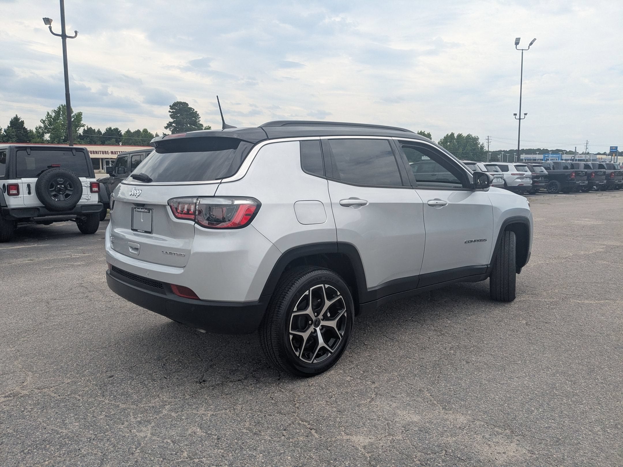 2026 Jeep Compass COMPASS LIMITED 4X4