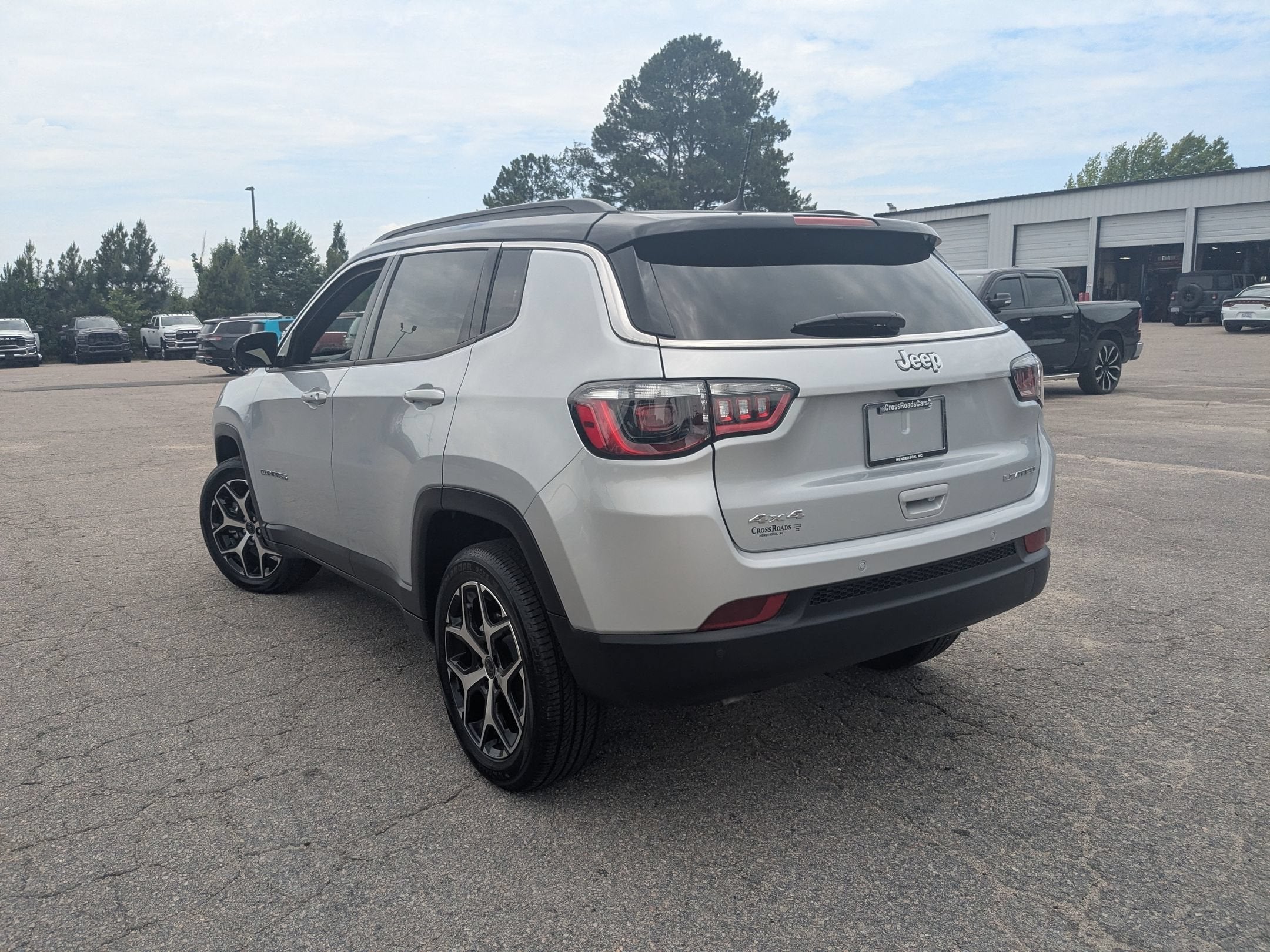 2026 Jeep Compass COMPASS LIMITED 4X4