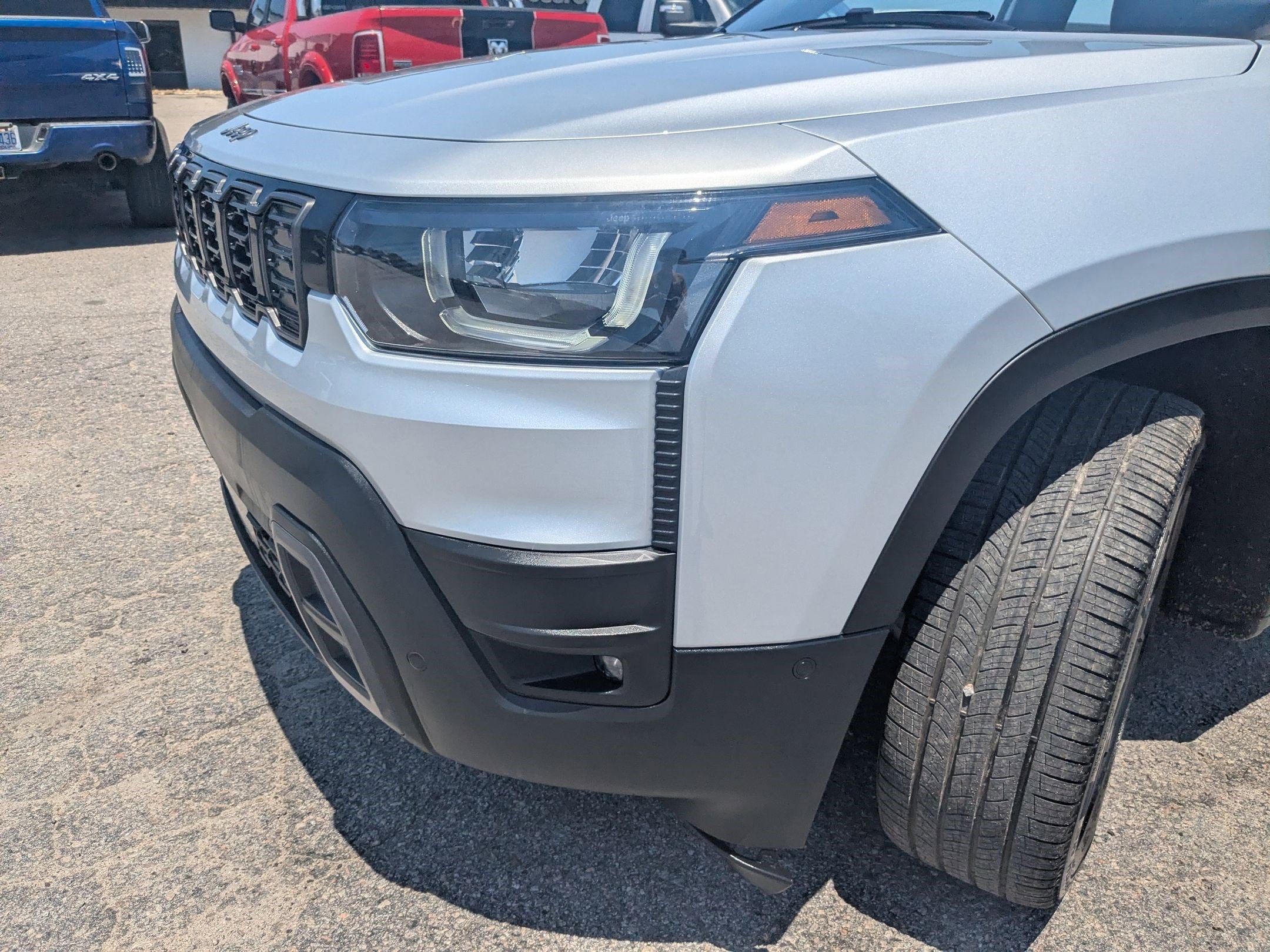 2026 Jeep Cherokee CHEROKEE OVERLAND 4X4