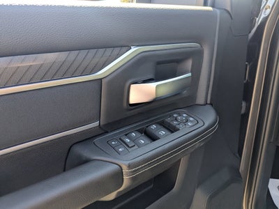 2026 RAM 3500 RAM 3500 BIG HORN CREW CAB 4X4 8' BOX