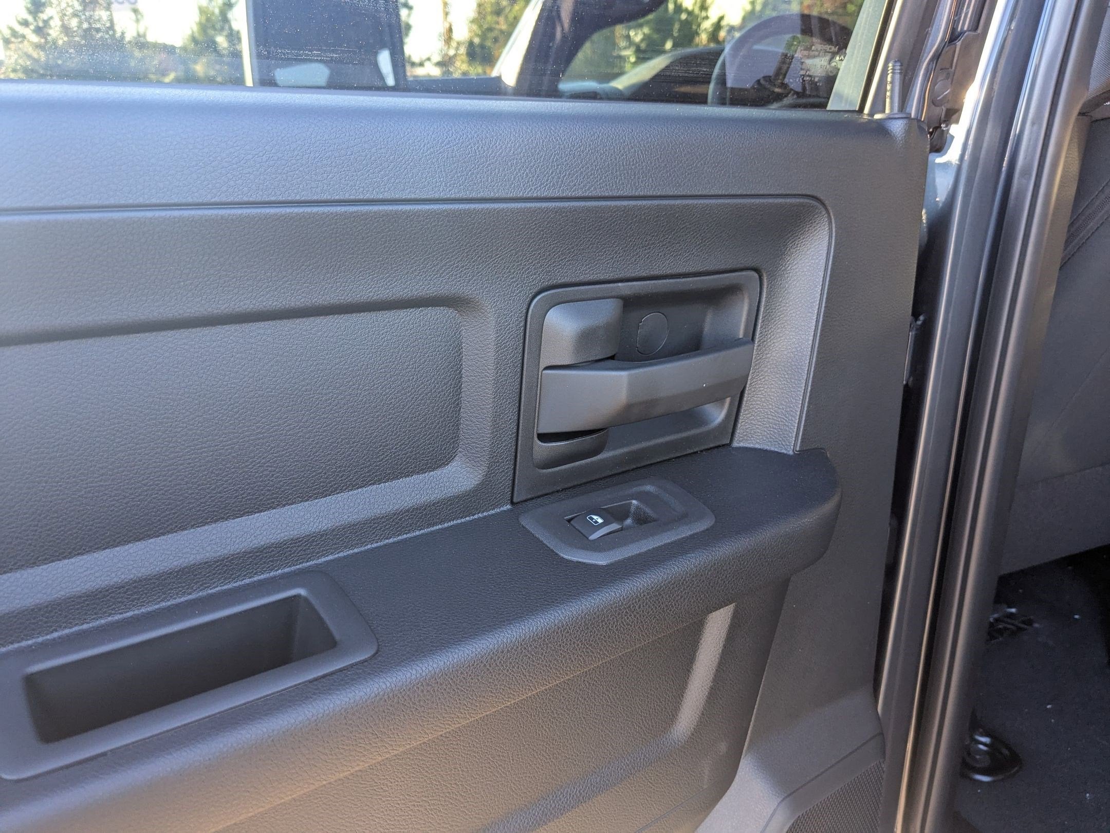 2026 RAM 2500 RAM 2500 TRADESMAN CREW CAB 4X4 6'4' BOX