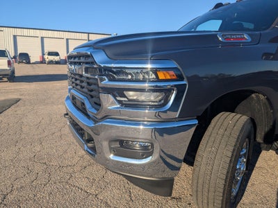 2026 RAM 2500 RAM 2500 TRADESMAN CREW CAB 4X4 6'4' BOX