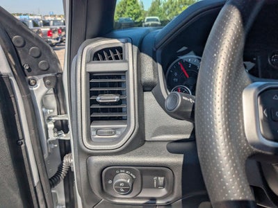 2026 RAM 2500 RAM 2500 BLACK EXPRESS CREW CAB 4X4 6'4' BOX