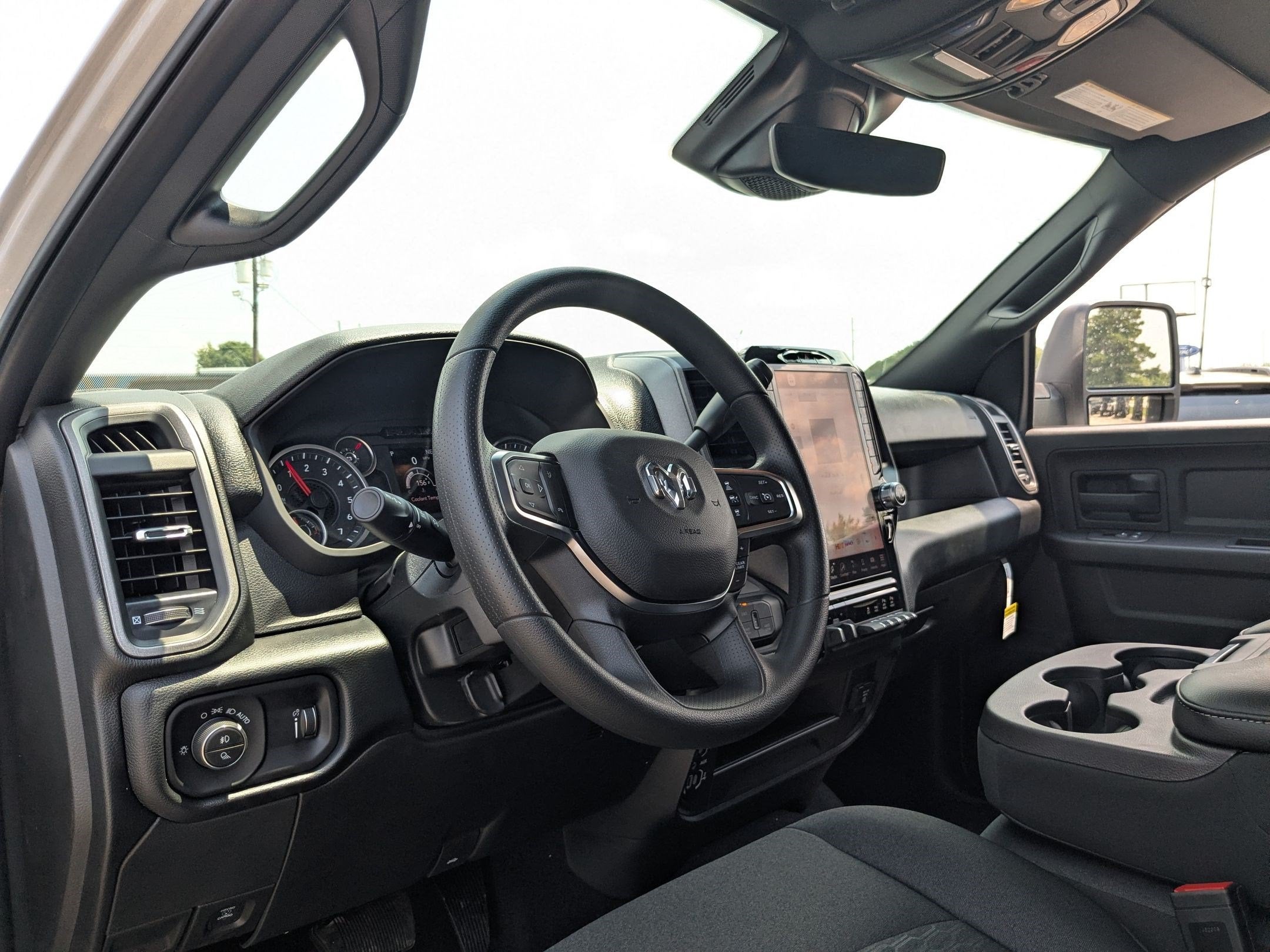 2026 RAM 2500 RAM 2500 TRADESMAN CREW CAB 4X4 6'4' BOX