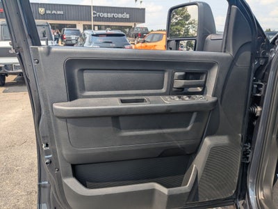 2026 RAM 2500 RAM 2500 BLACK EXPRESS CREW CAB 4X4 6'4' BOX