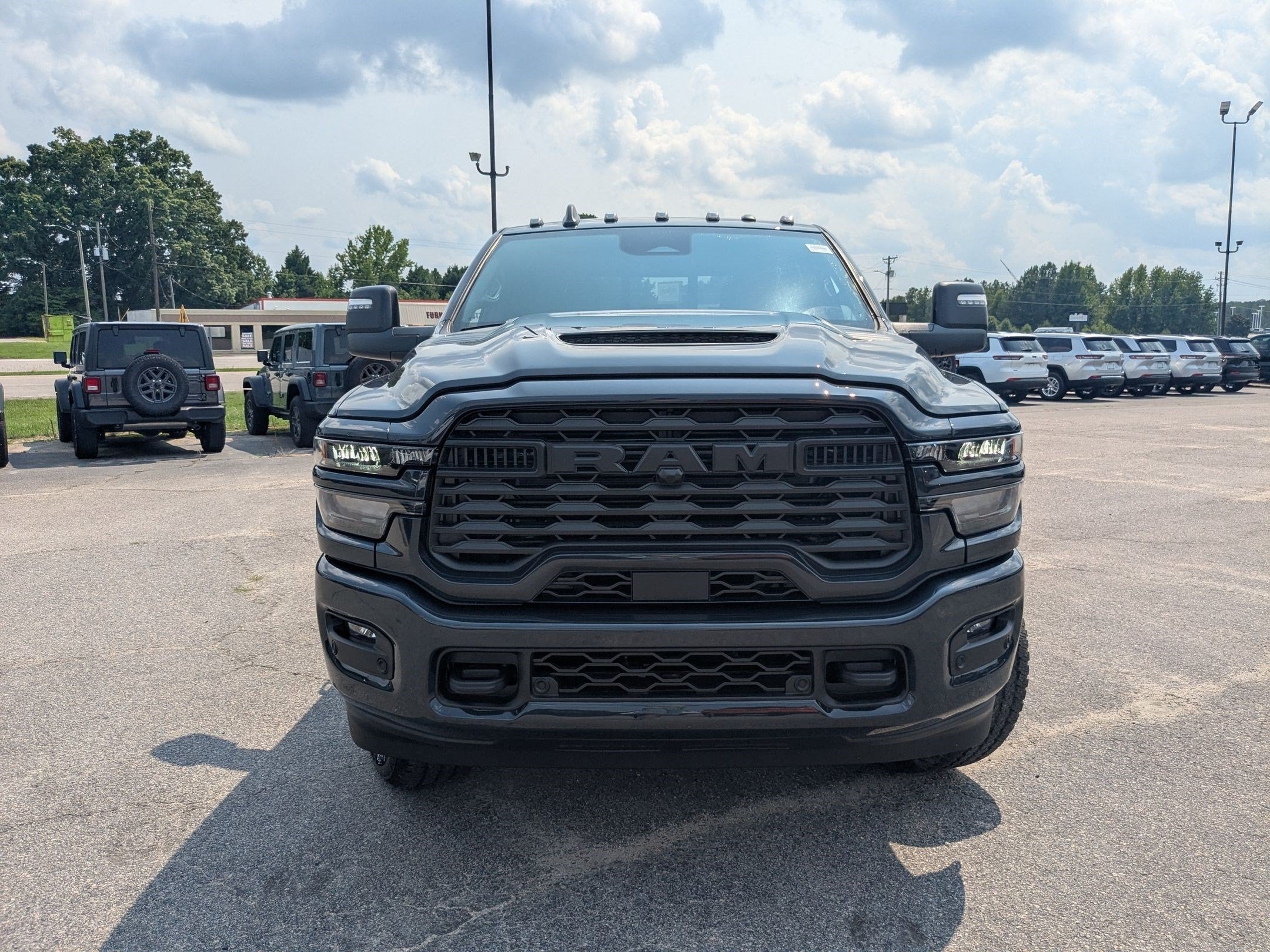 2026 RAM 2500 RAM 2500 BLACK EXPRESS CREW CAB 4X4 6'4' BOX