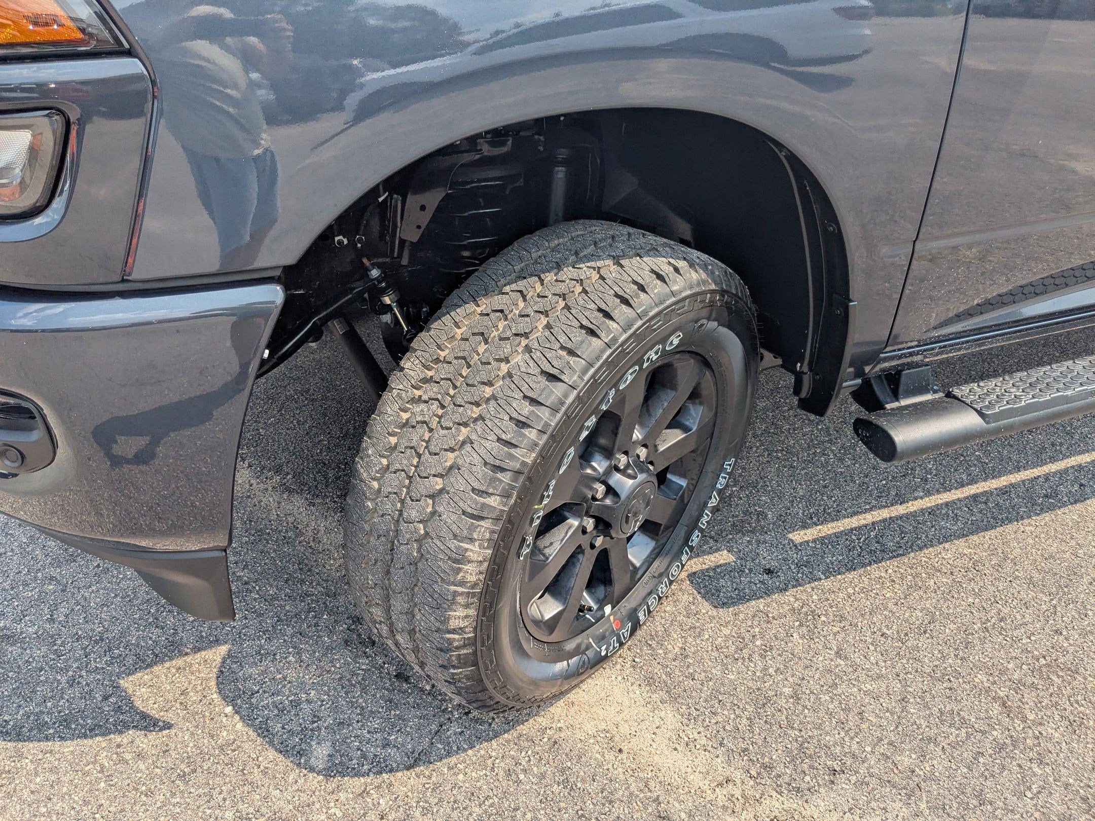 2026 RAM 2500 RAM 2500 BLACK EXPRESS CREW CAB 4X4 6'4' BOX