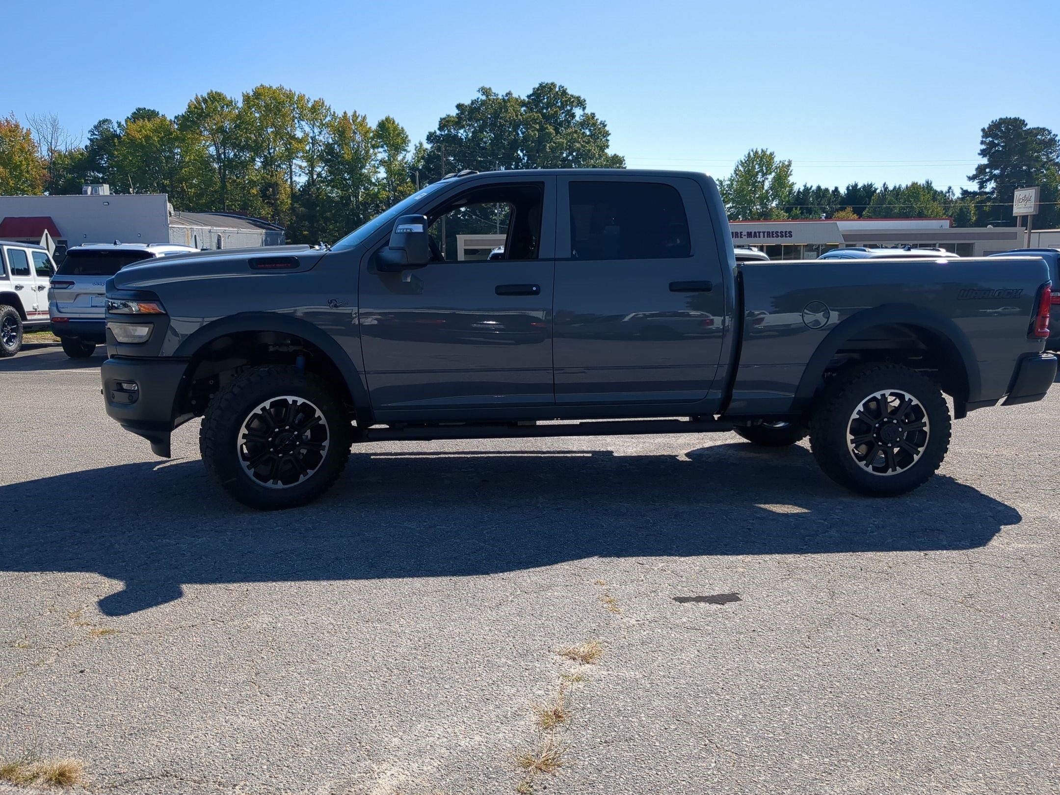 2027 RAM 2500 RAM 2500 WARLOCK CREW CAB 4X4 6'4' BOX