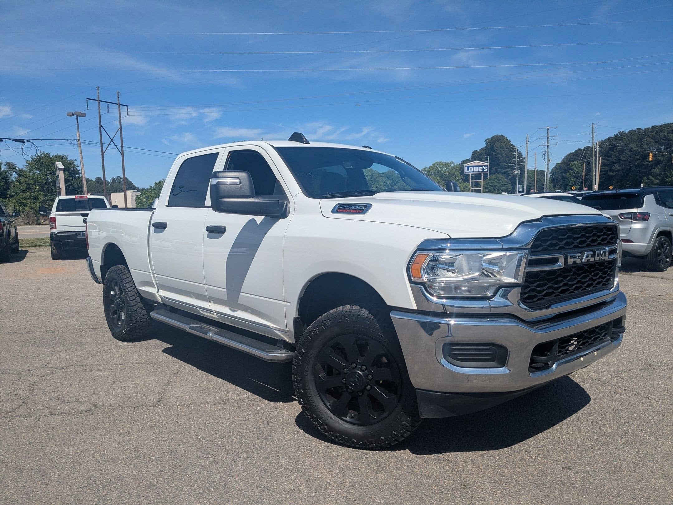 2024 RAM 2500 Tradesman Crew Cab 4x4 6'4' Box