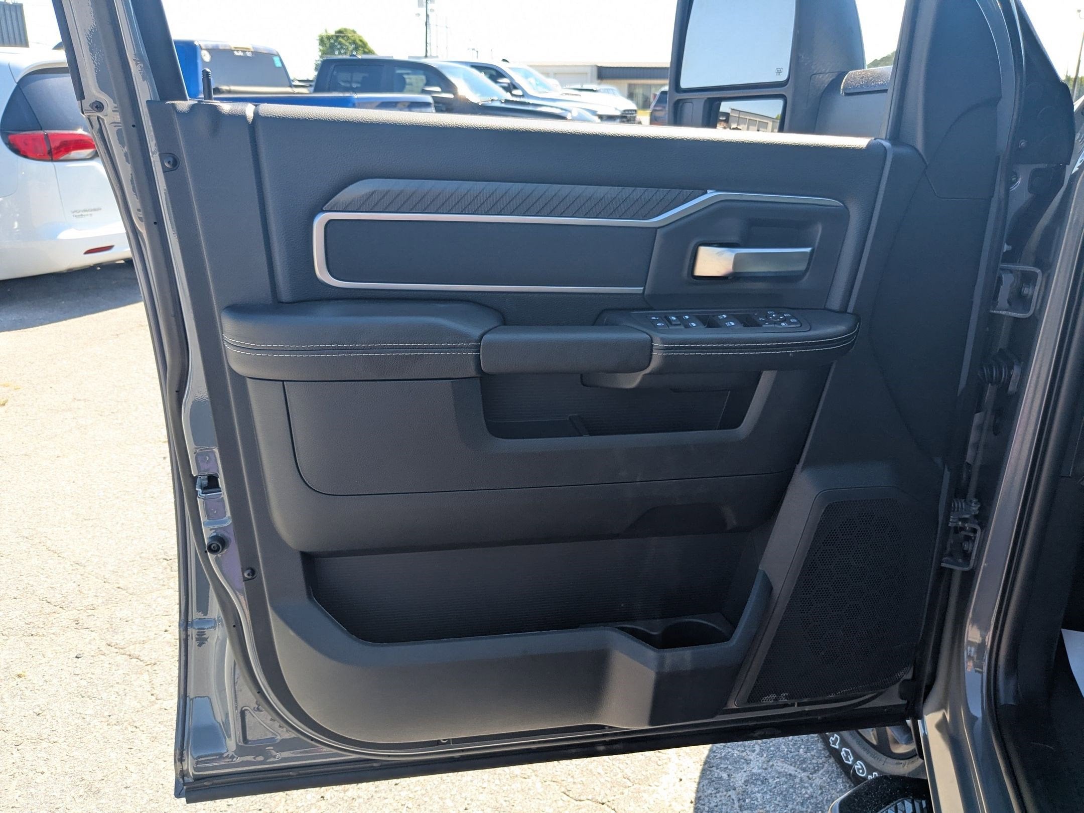 2026 RAM 2500 RAM 2500 BIG HORN CREW CAB 4X4 6'4' BOX