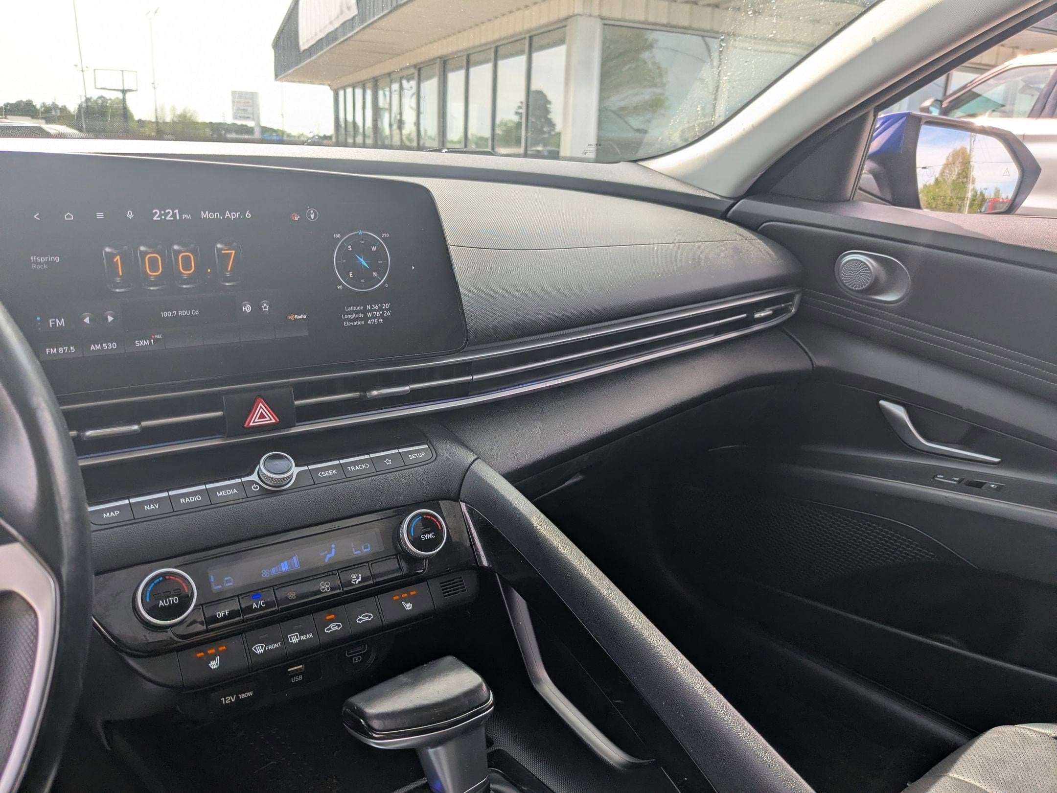 2022 Hyundai Elantra Limited