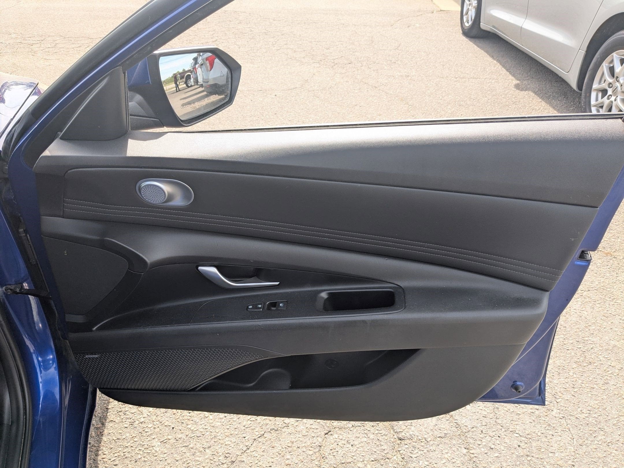 2022 Hyundai Elantra Limited