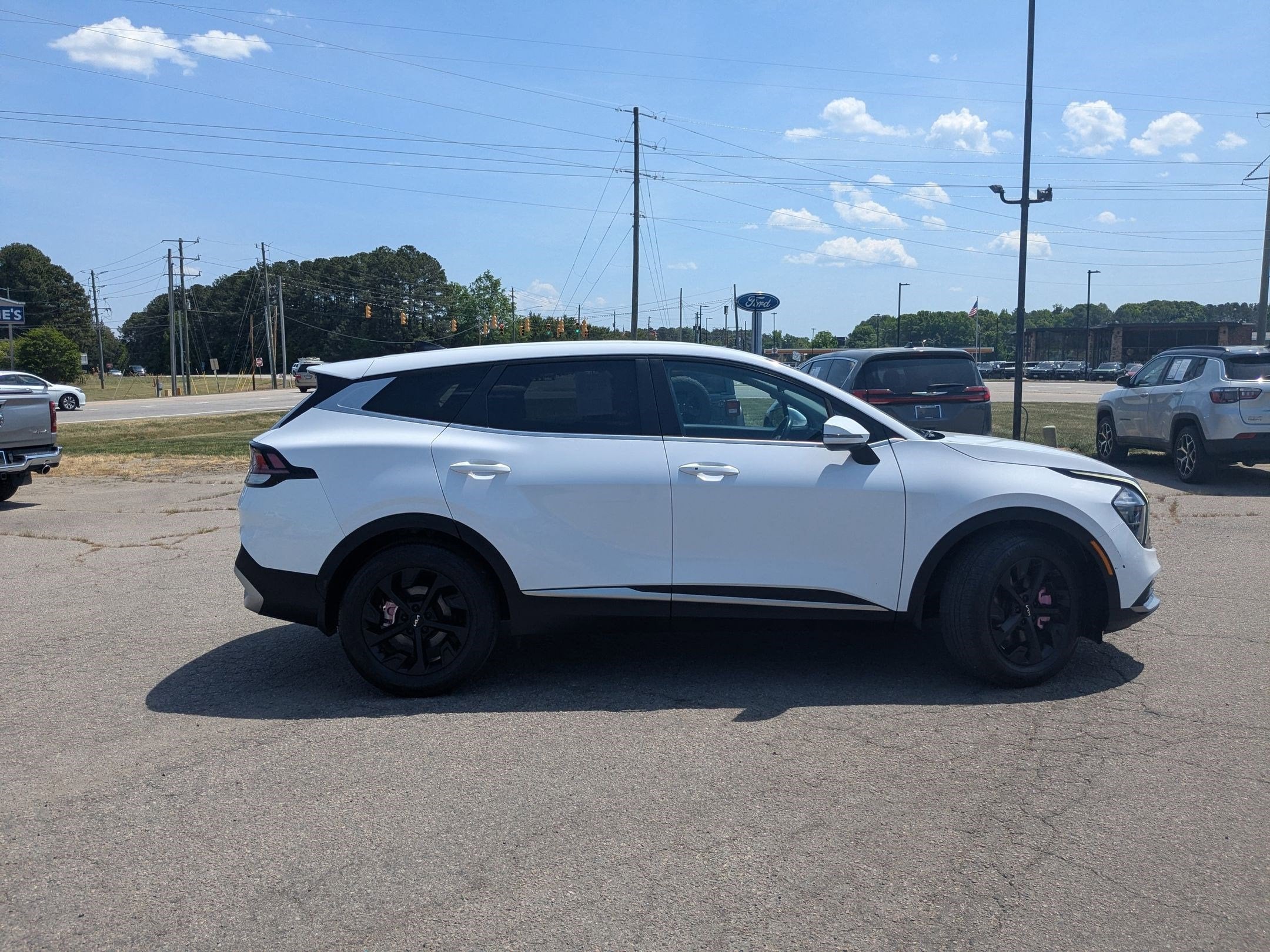 2023 Kia Sportage EX