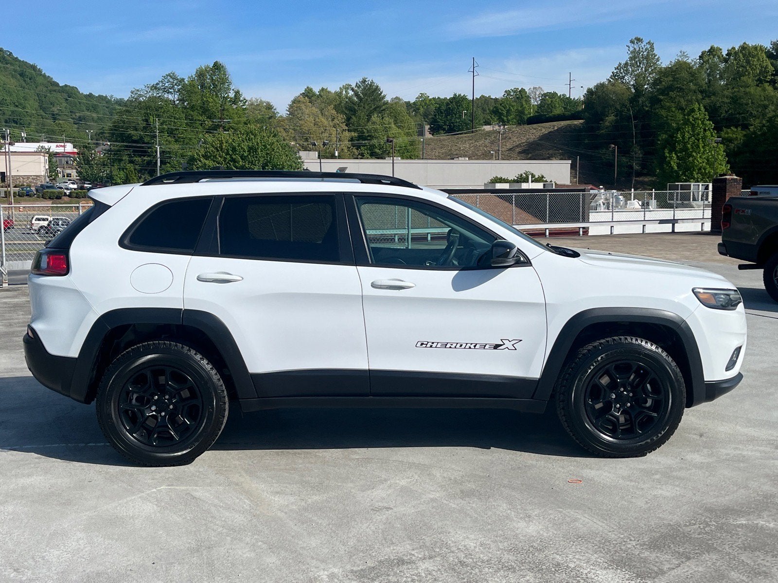 2022 Jeep Cherokee X
