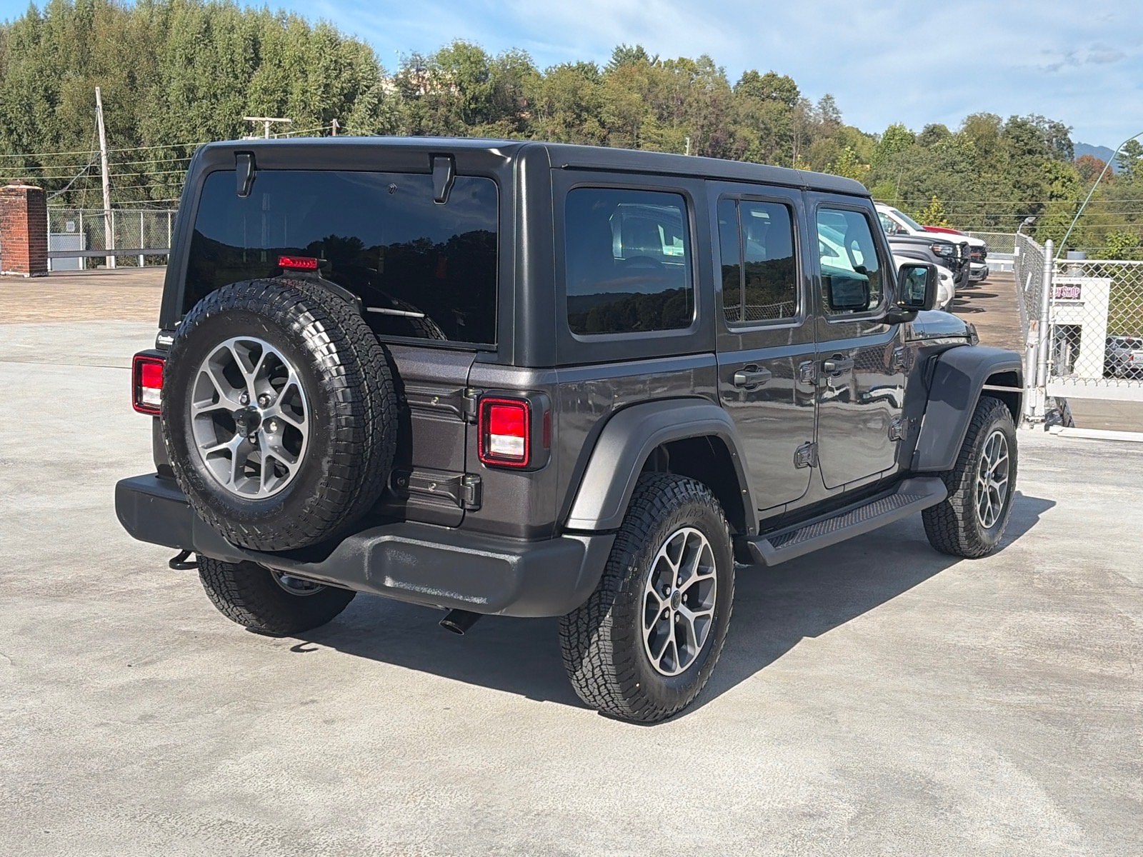 2024 Jeep Wrangler Sport S