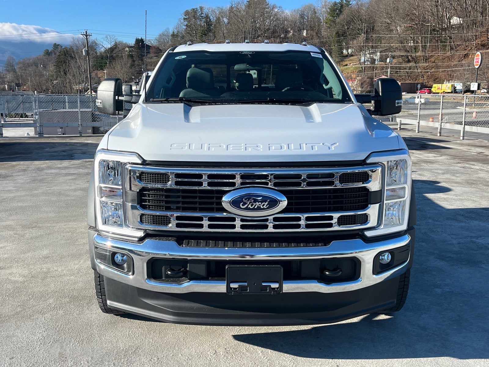 2026 Ford Super Duty F-550 DRW XL