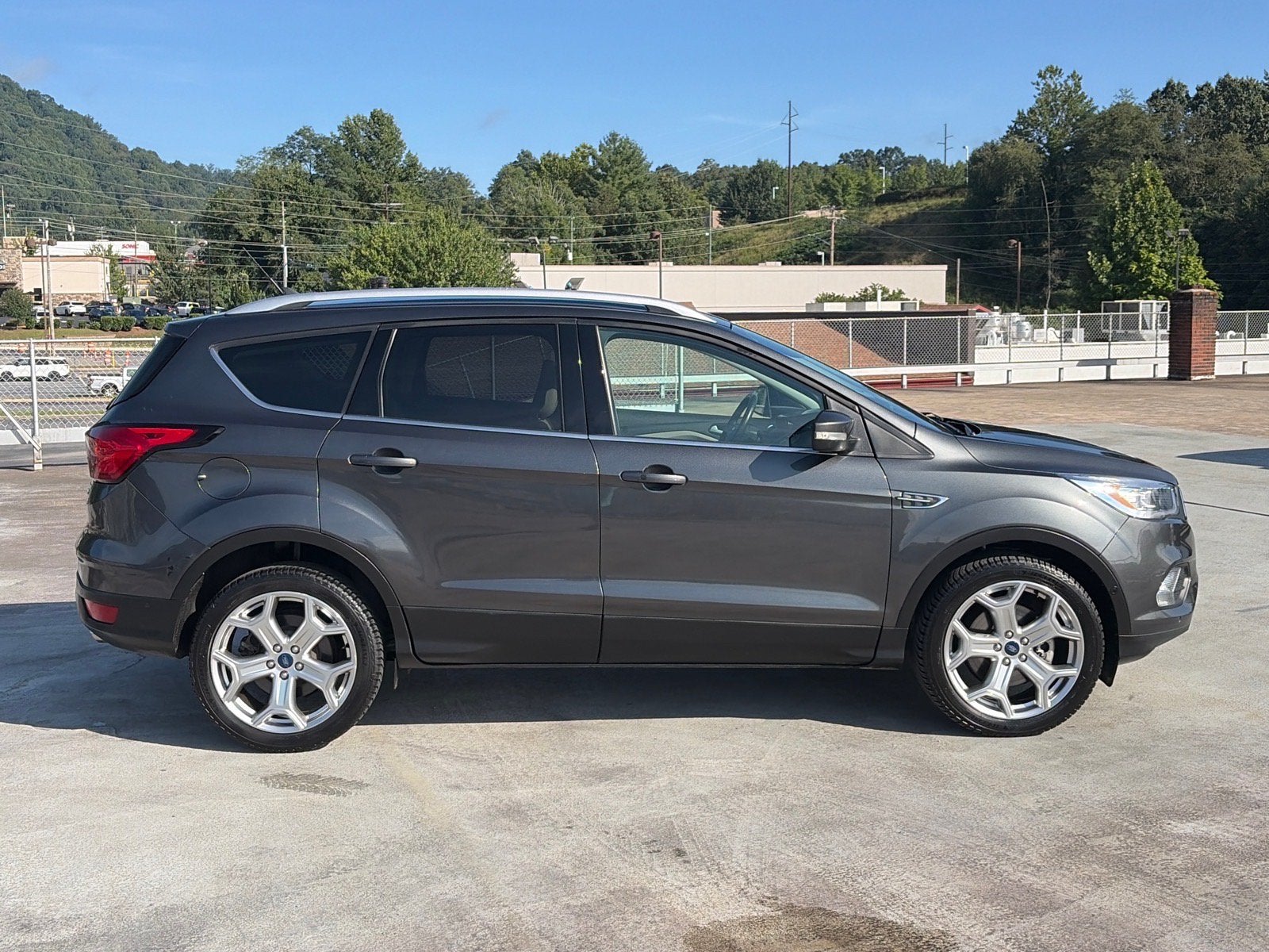 2019 Ford Escape Titanium