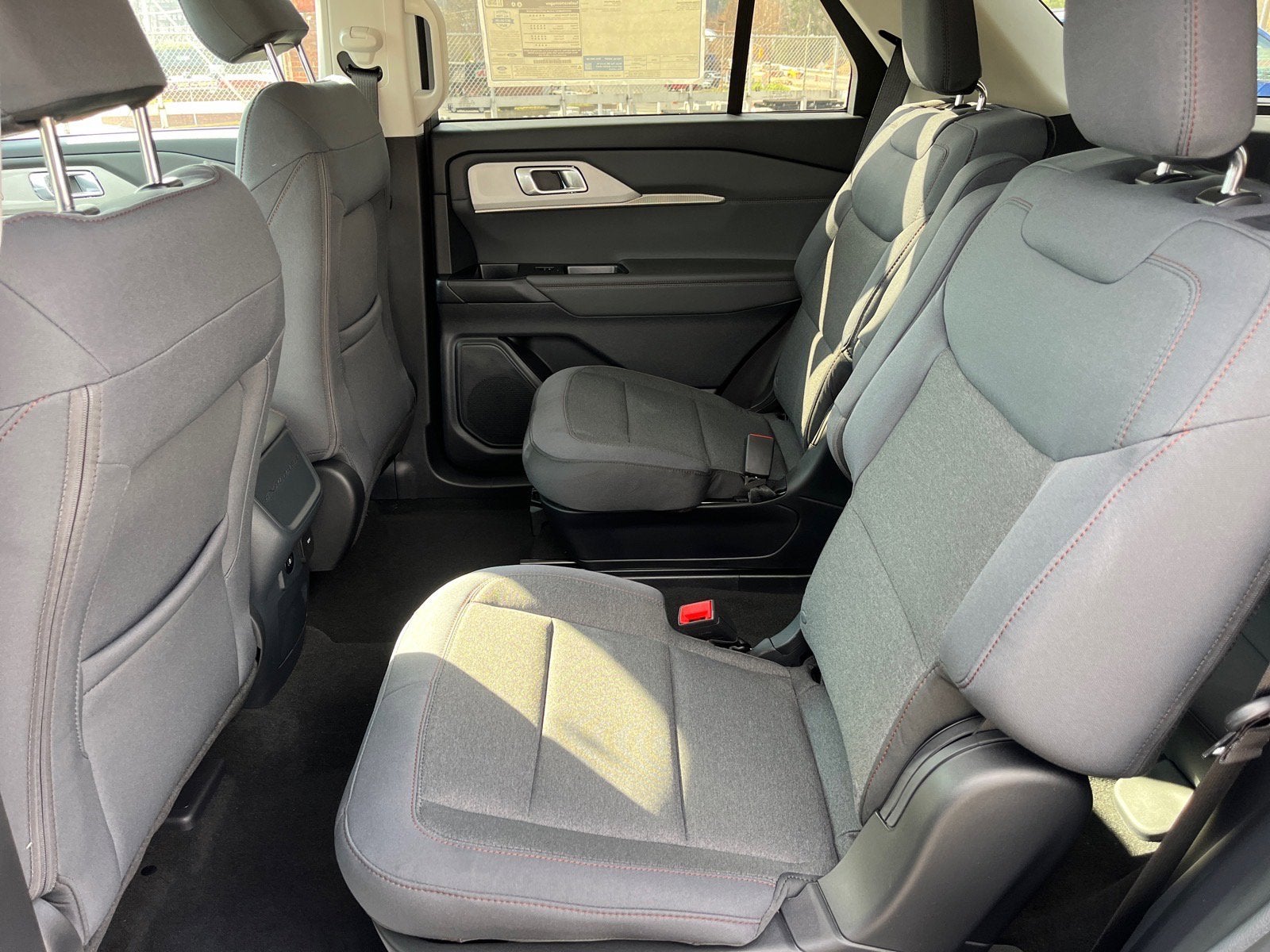 2026 Ford Explorer Active w/100A Pkg