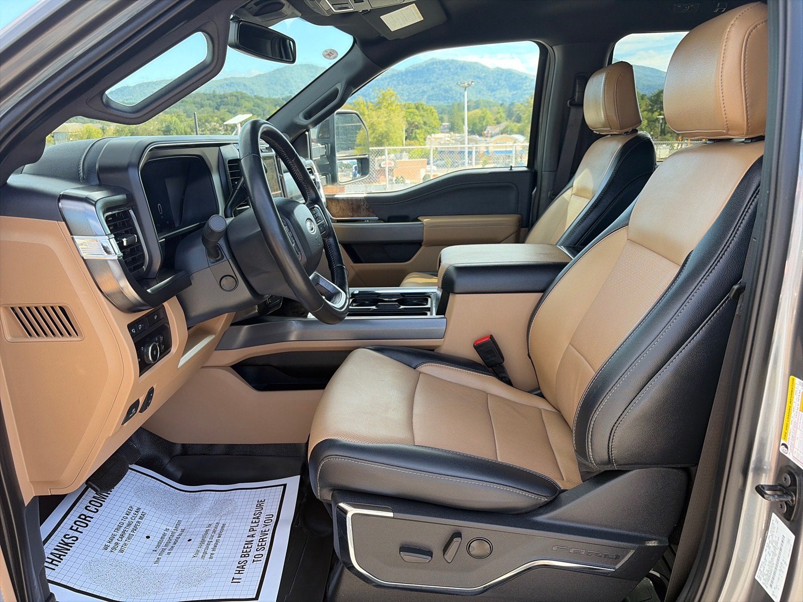 2024 Ford Super Duty F-250 SRW LARIAT