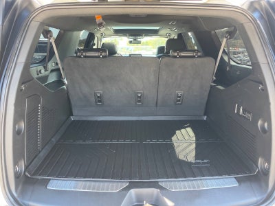 2022 Chevrolet Suburban RST