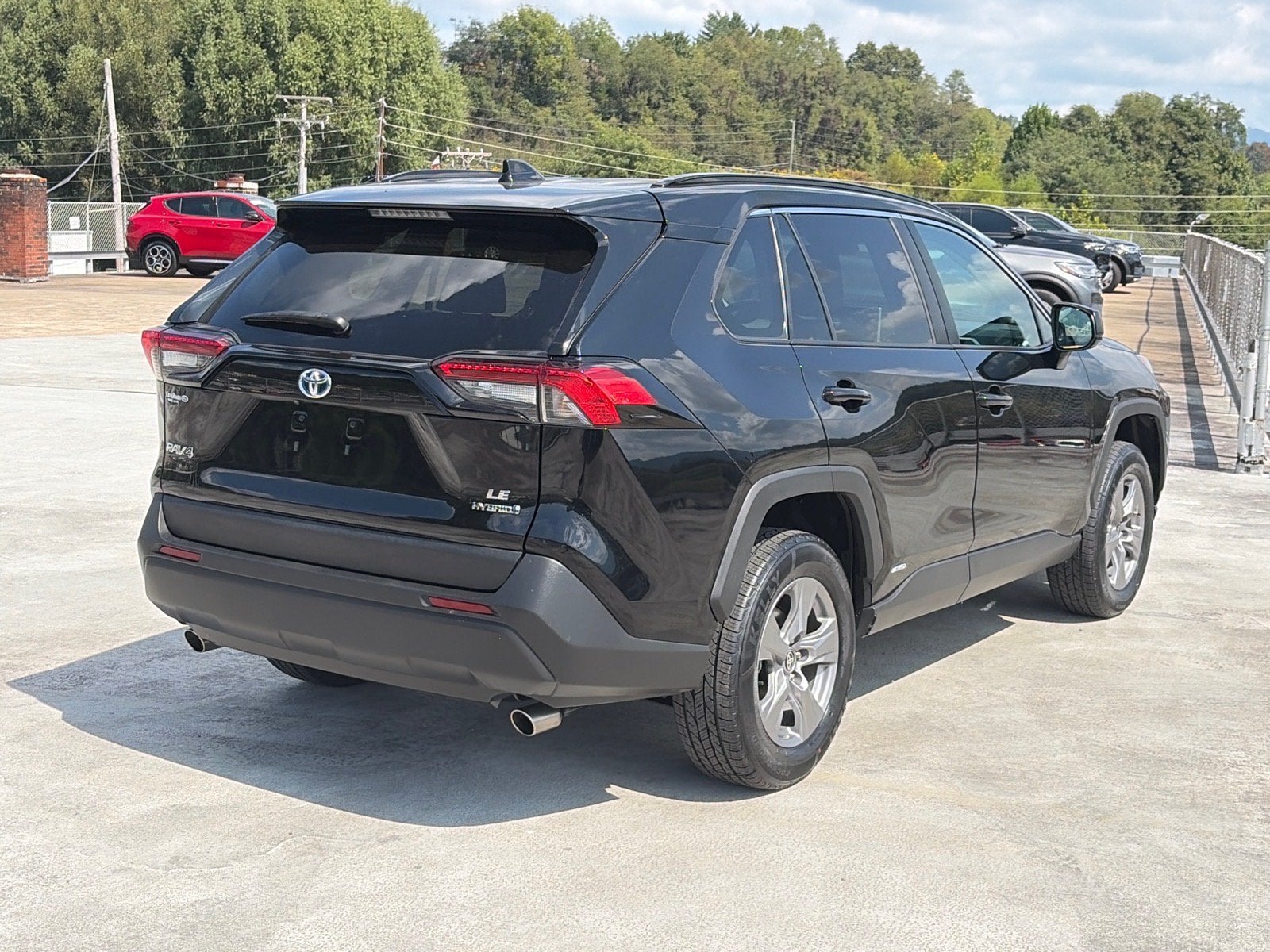 2024 Toyota RAV4 Hybrid LE
