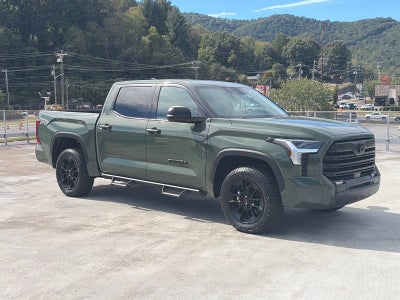 2023 Toyota Tundra 4WD SR5