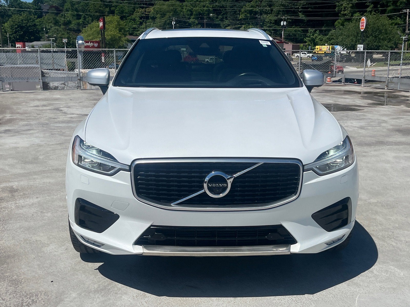 2019 Volvo XC60 R-Design
