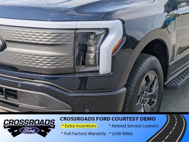 2025 Ford F-150 Lightning Flash