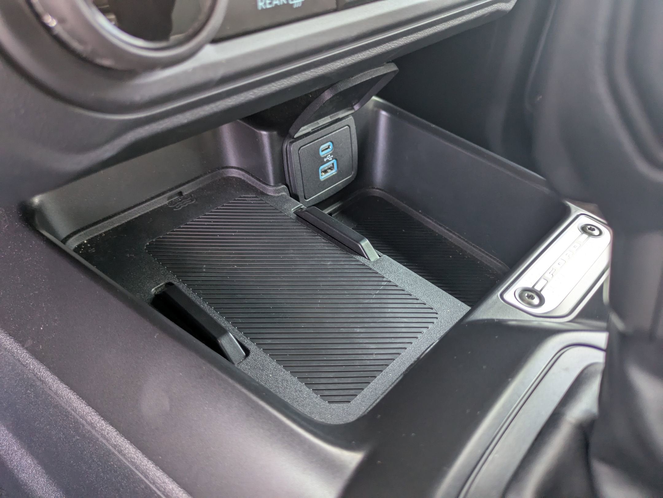 2025 Ford Bronco Base - Crossroads Courtesy Demo