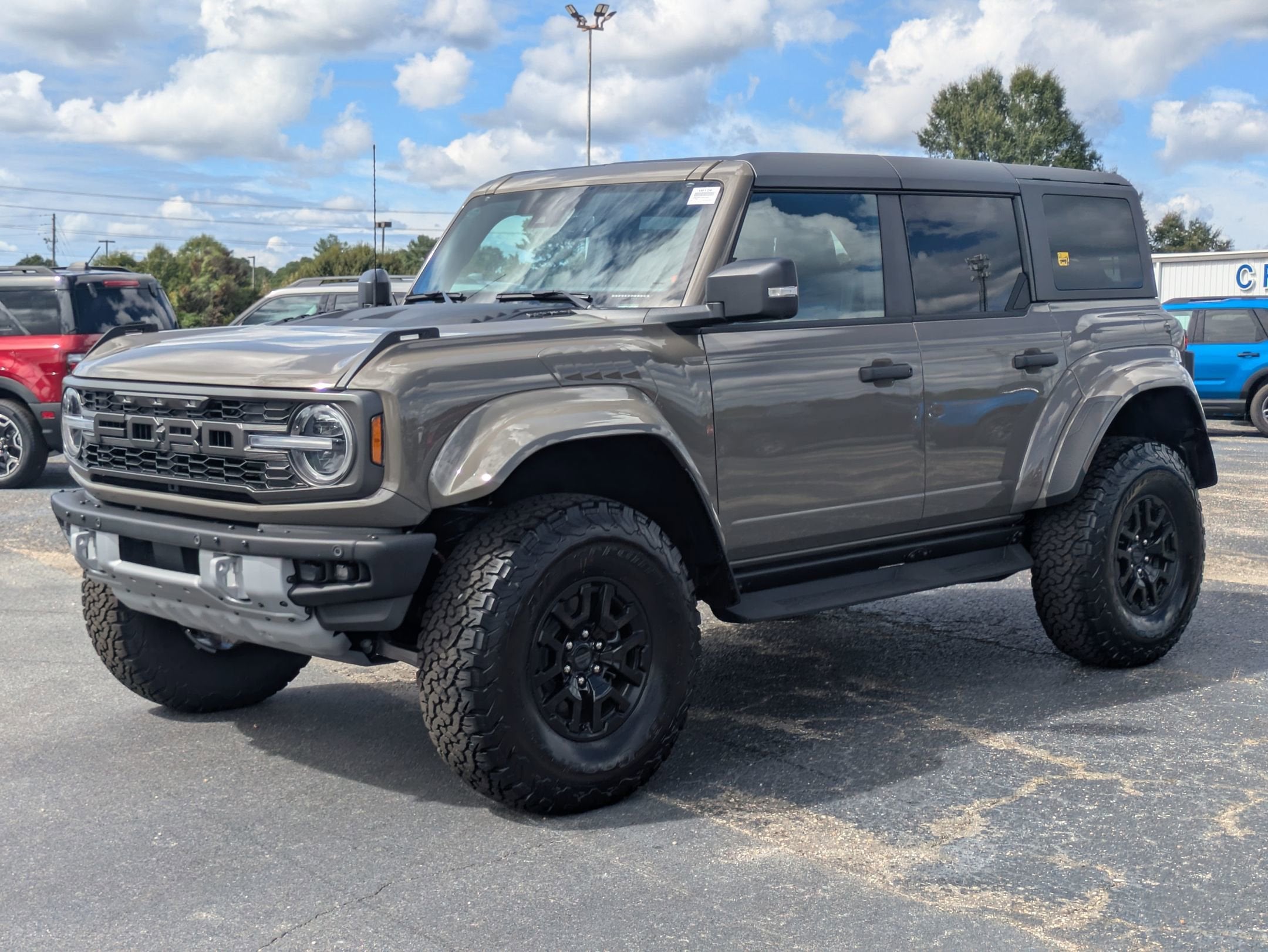 2025 Ford Bronco Raptor
