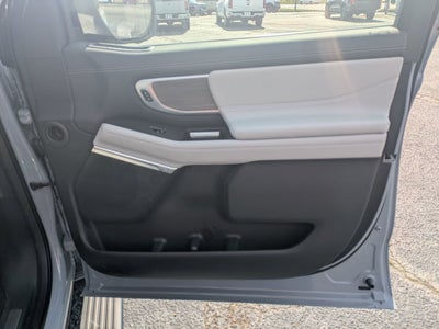 2025 Ford Expedition Platinum