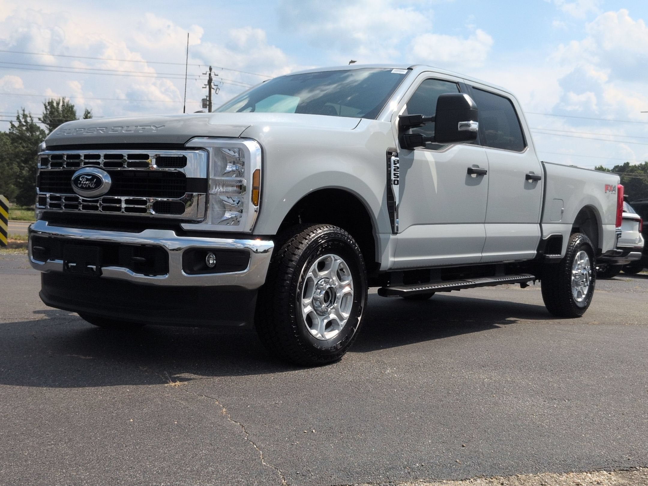 2026 Ford Super Duty F-250 SRW XLT