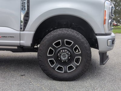 2023 Ford Super Duty F-250 SRW Platinum