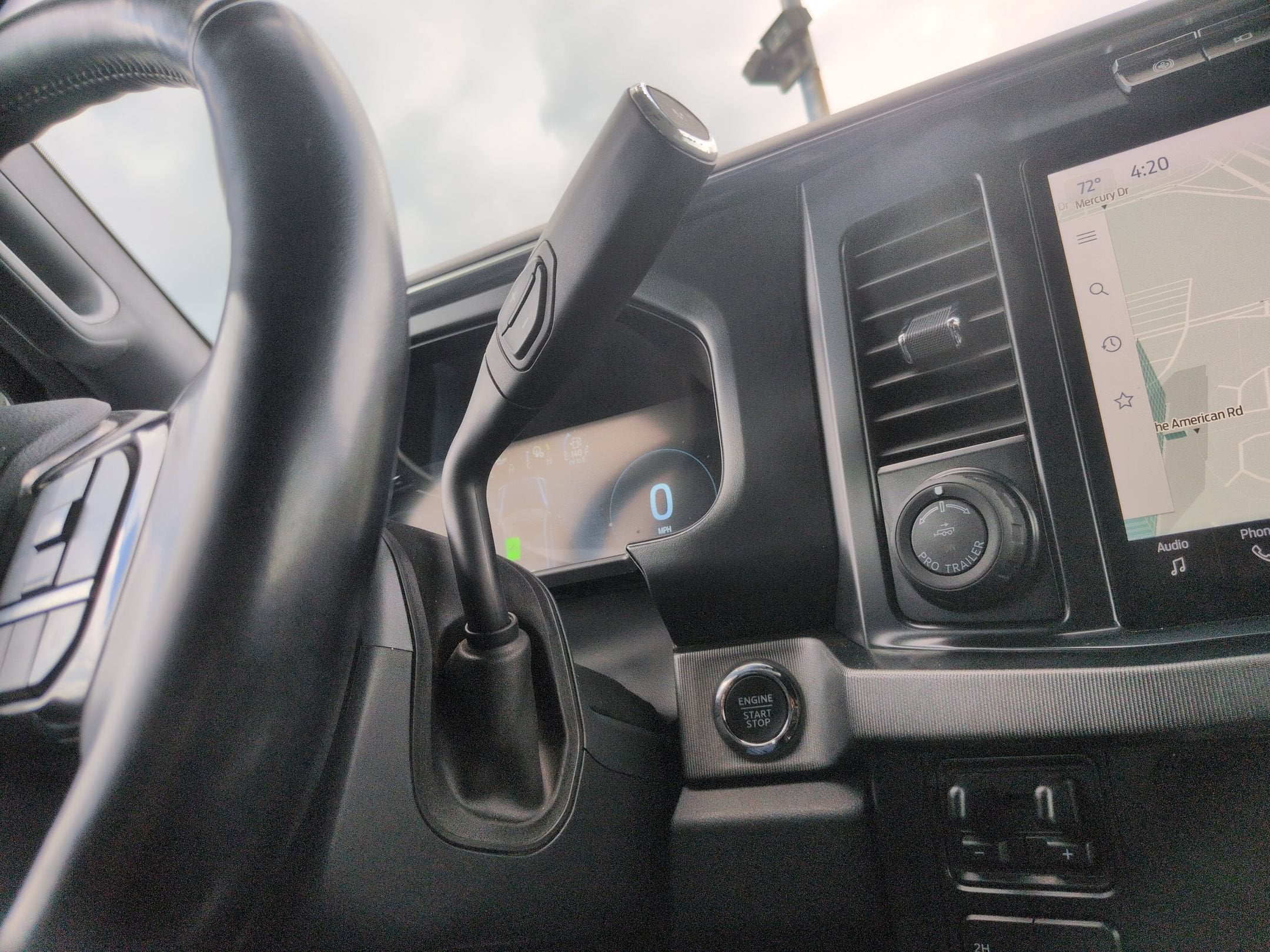2023 Ford Super Duty F-250 SRW Platinum