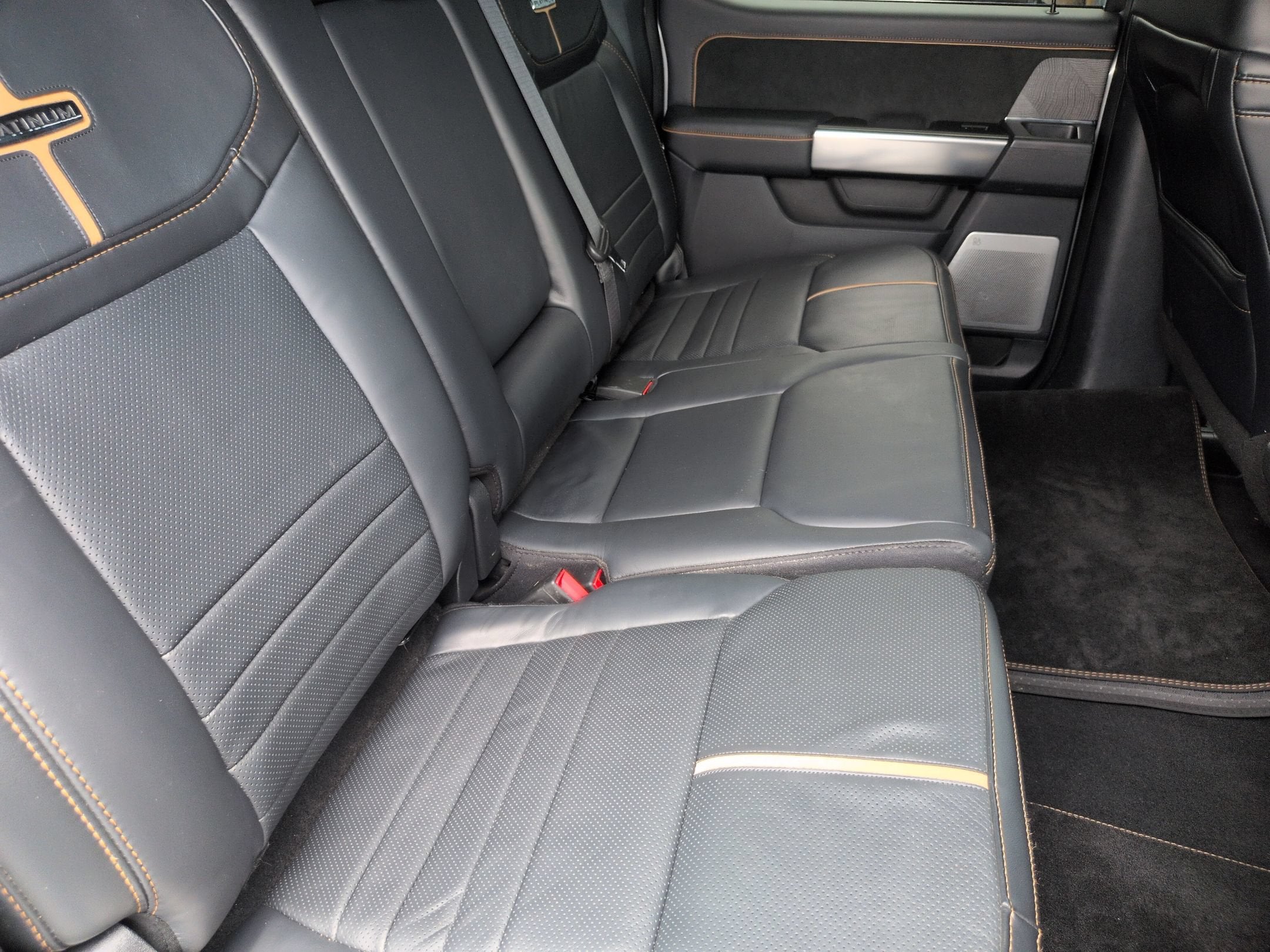 2023 Ford Super Duty F-250 SRW Platinum