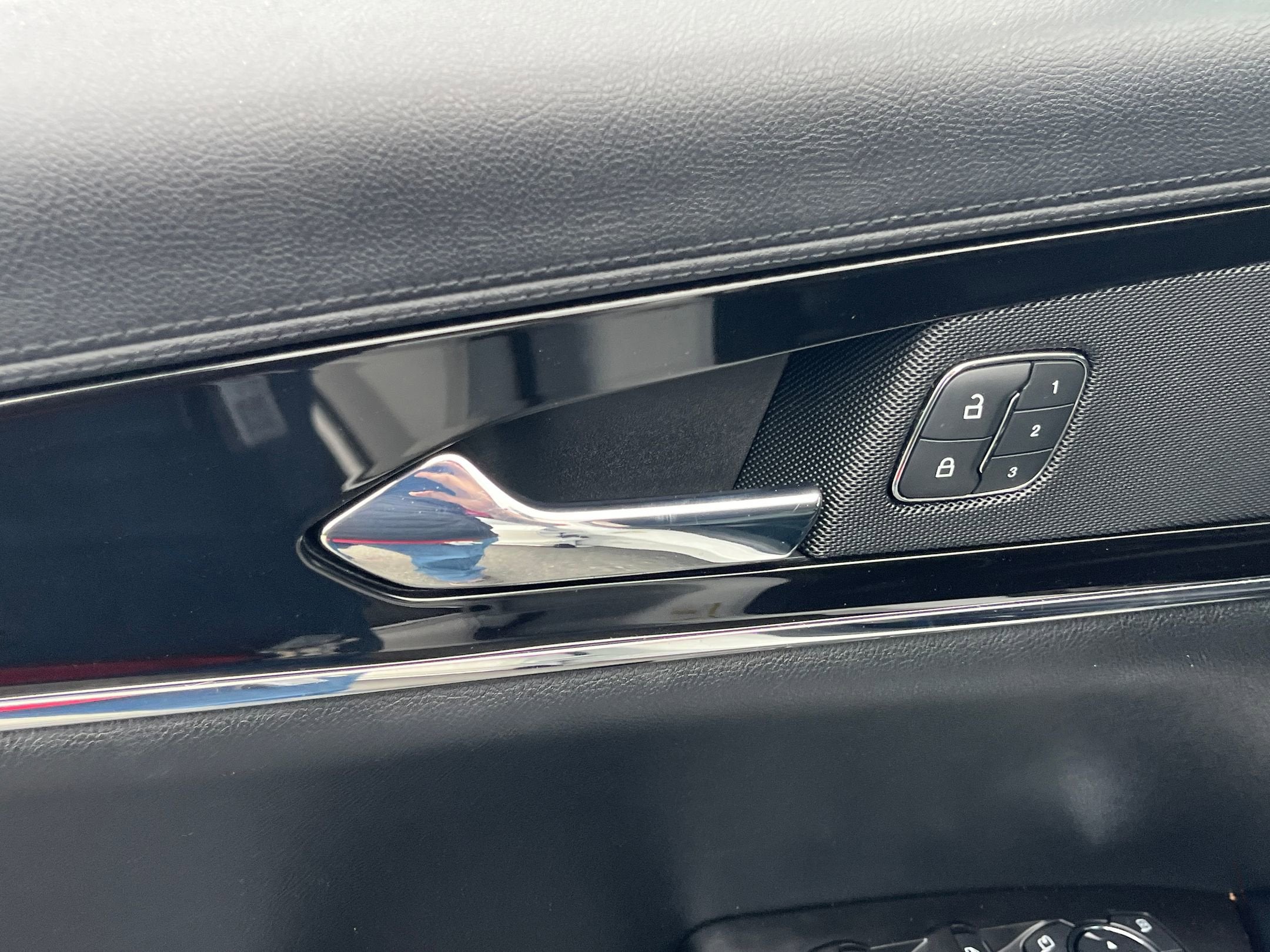 2021 Lincoln Nautilus Standard