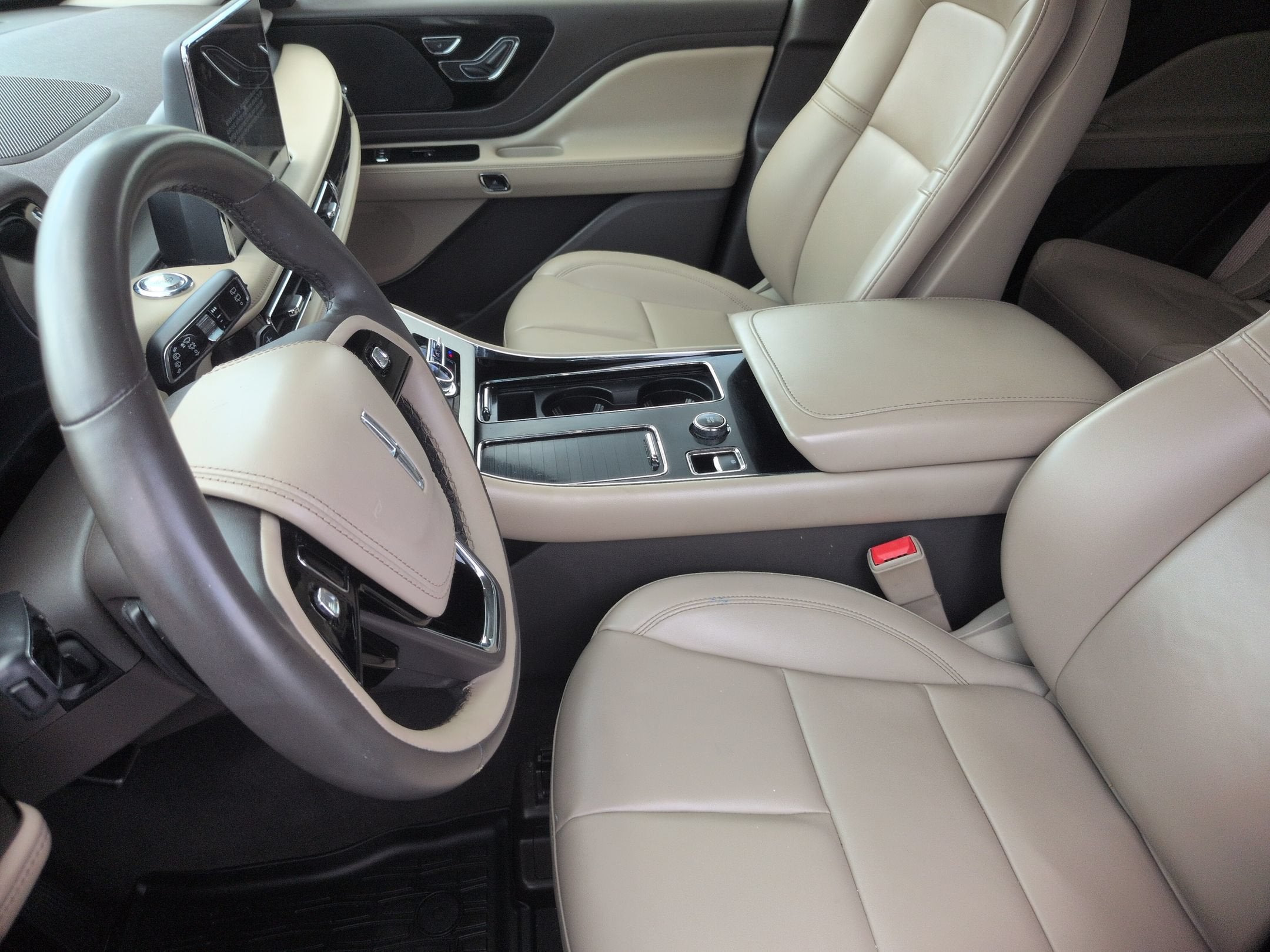 2023 Lincoln Aviator Standard