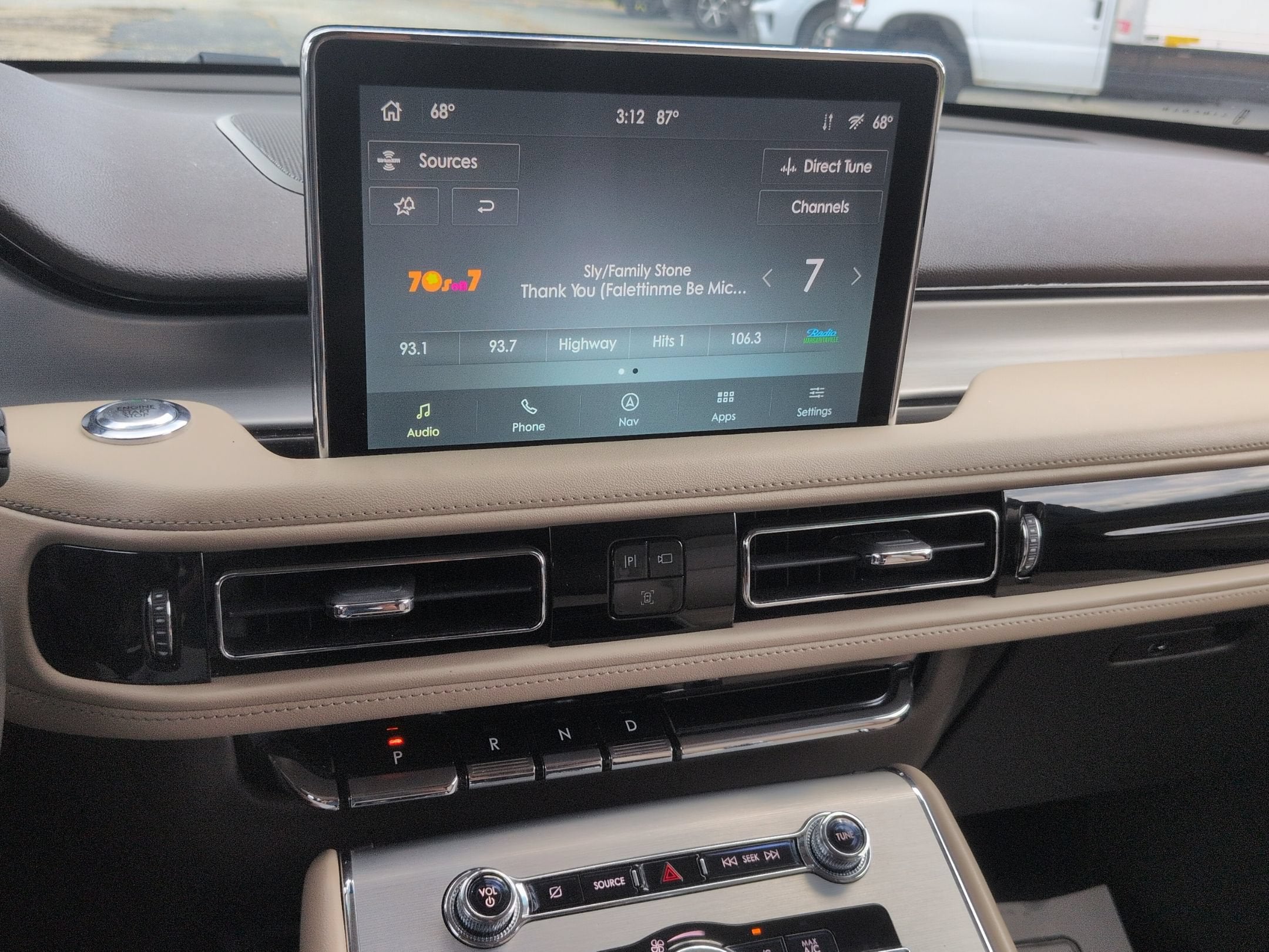 2023 Lincoln Aviator Standard