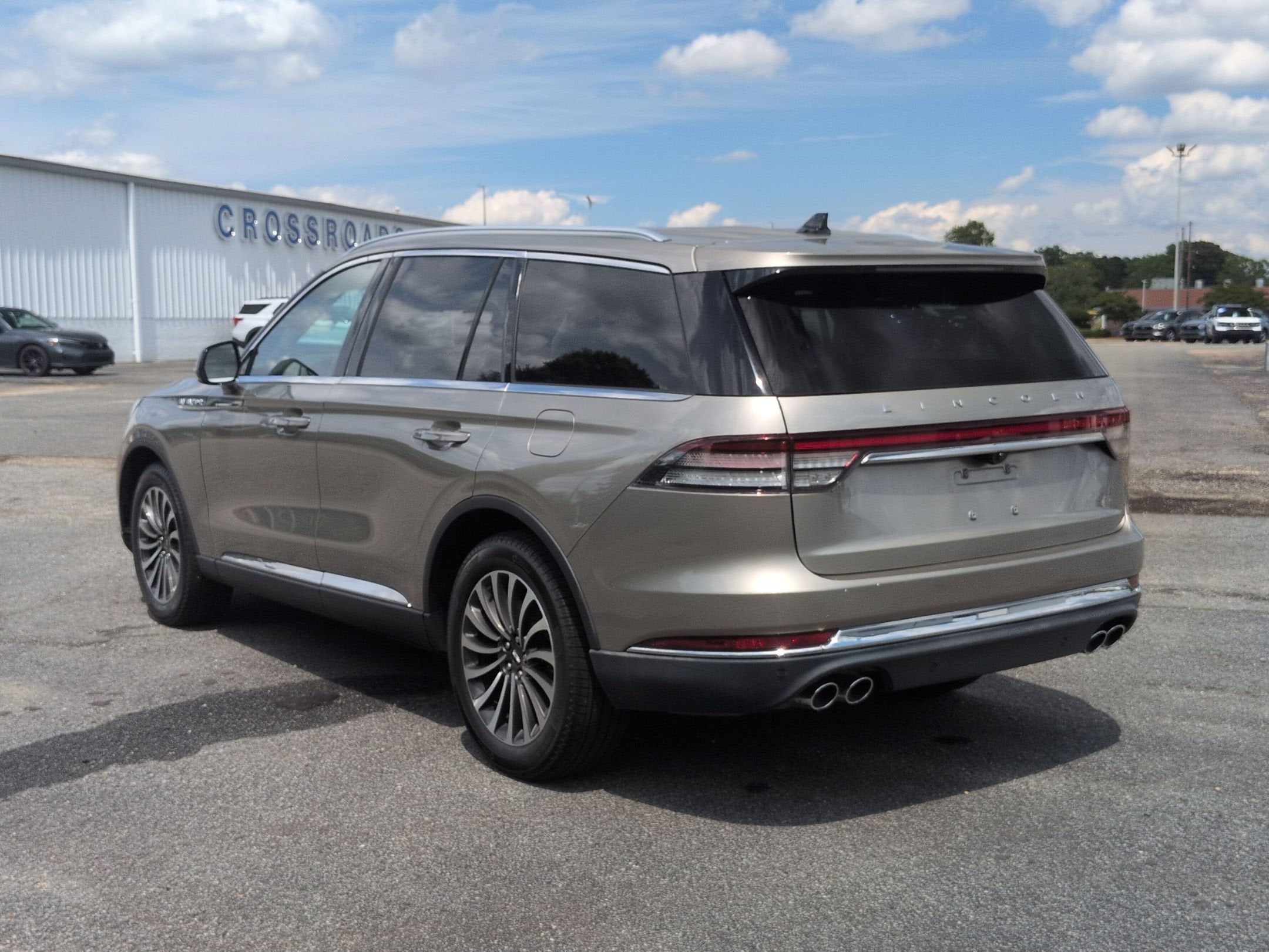 2023 Lincoln Aviator Standard