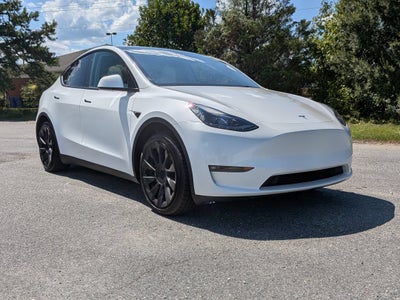 2023 Tesla Model Y Long Range