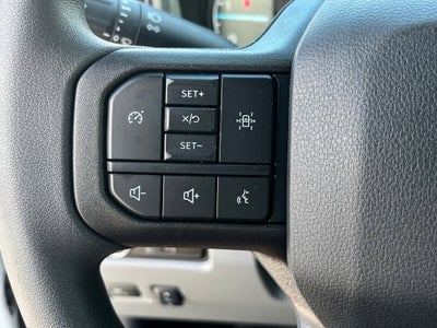 2025 Ford Super Duty F-550 DRW XLT DRW