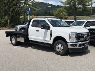 2026 Ford Super Duty F-350 DRW XLT