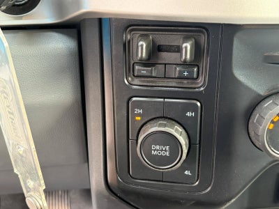 2025 Ford Super Duty F-600 DRW XL