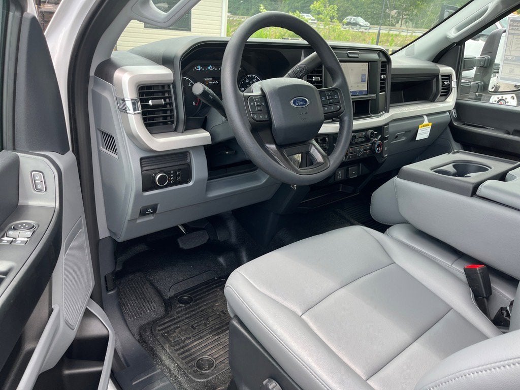 2025 Ford Super Duty F-350 DRW XL DRW