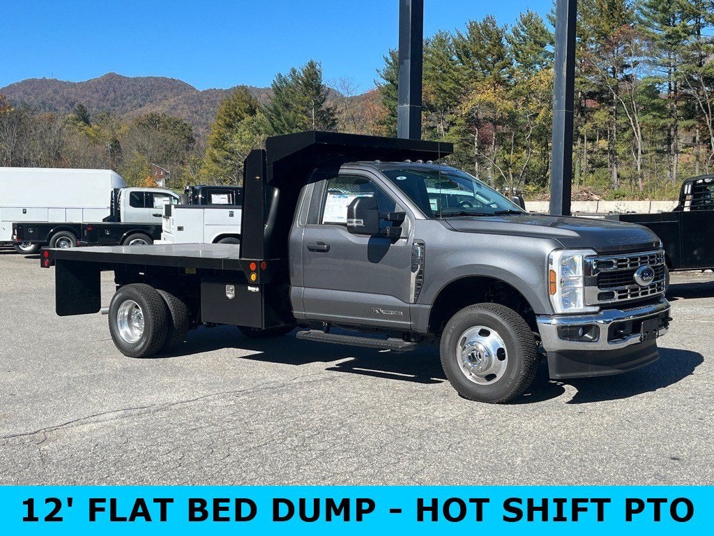 2025 Ford Super Duty F-350 DRW XL