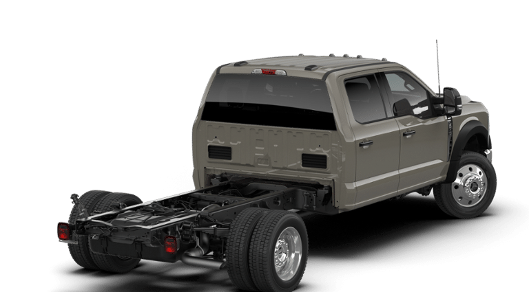 2026 Ford Super Duty F-550 DRW Lariat DRW